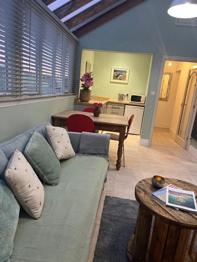 Vickers Appartement Talbenny Buitenkant foto